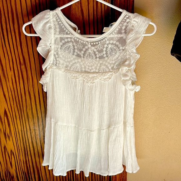 Jun Ivy top - Picture 1 of 5